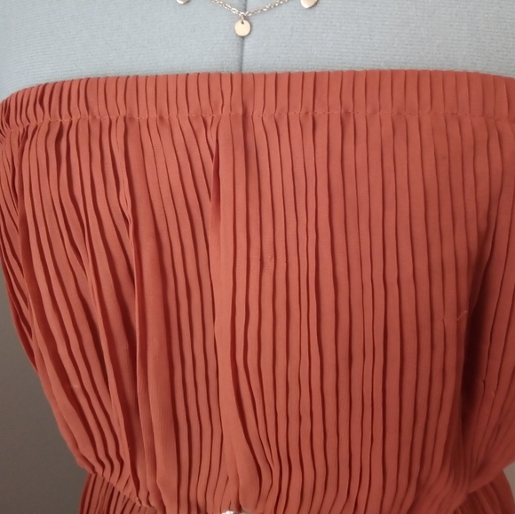 burnt orange dress(belt not in clued) - Picture 3 of 4